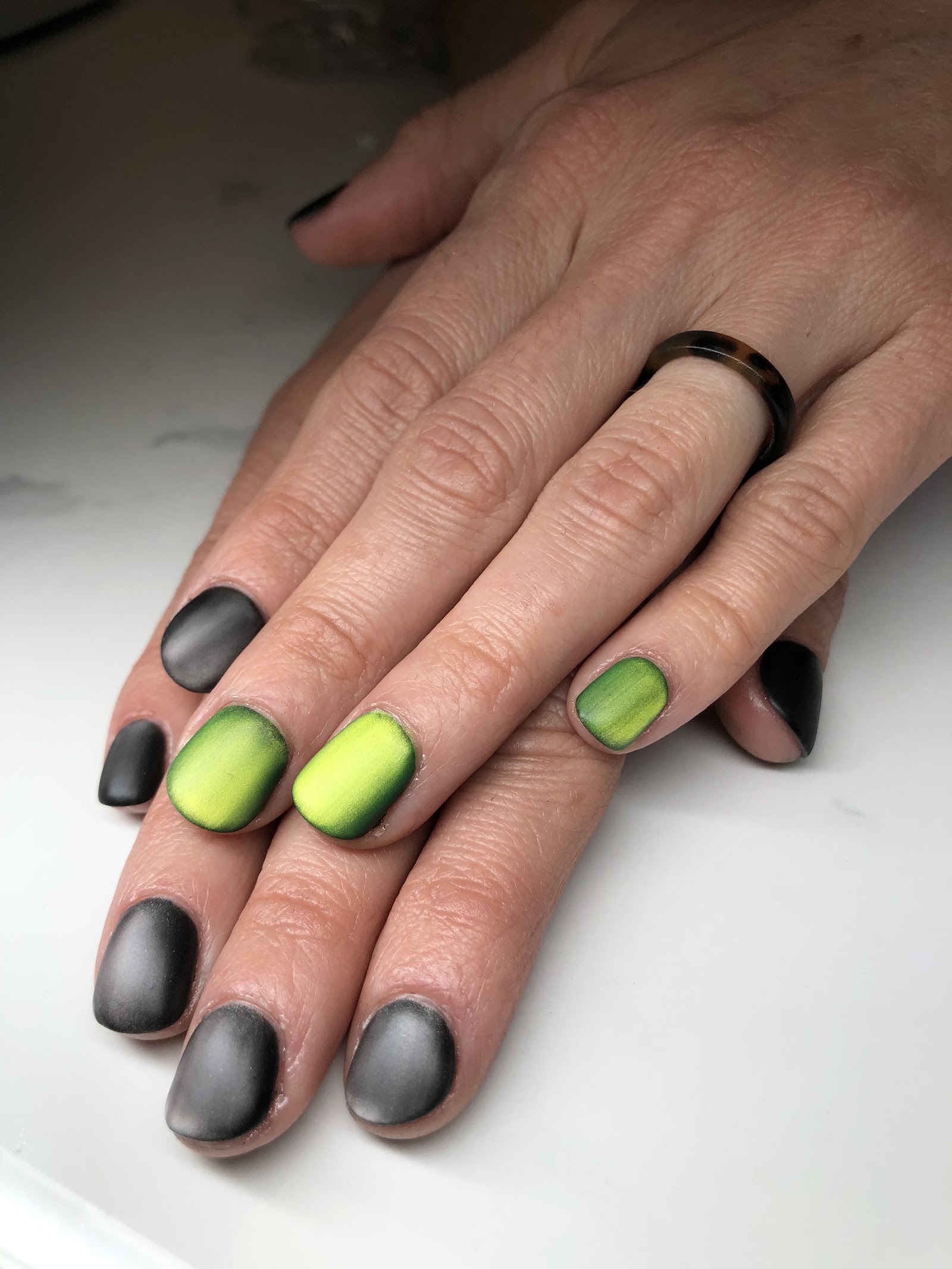 Prizm Handz nail photo 3